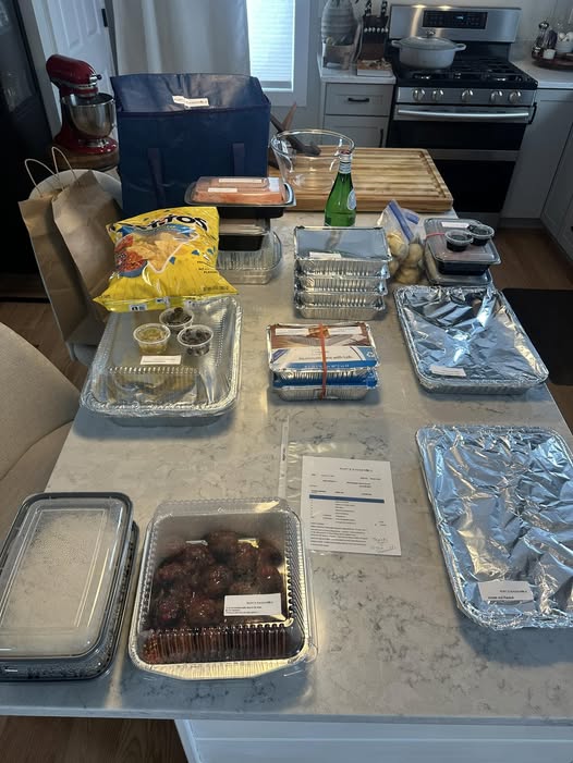 6 Homestyle Meals (Family of 4)